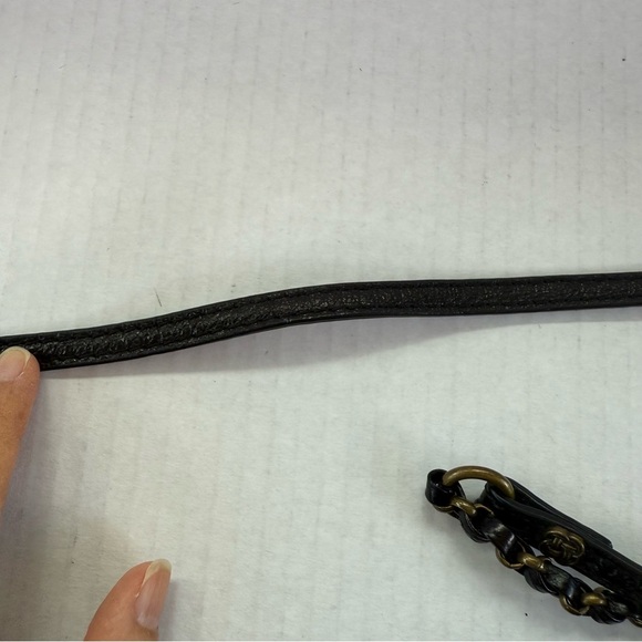 Elliott Lucca Black Leather Crossbody Bag - Picture 14 of 14